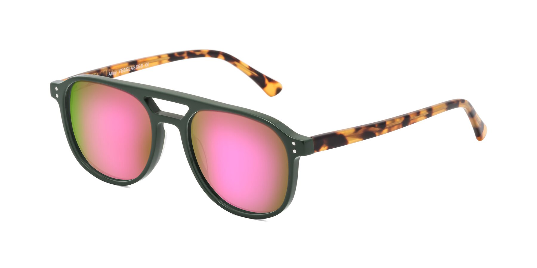 Angle of Alley in Seaweed-Tortoise with Pink Mirrored Lenses