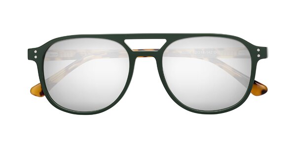 Front of Alley in Seaweed / Tortoise