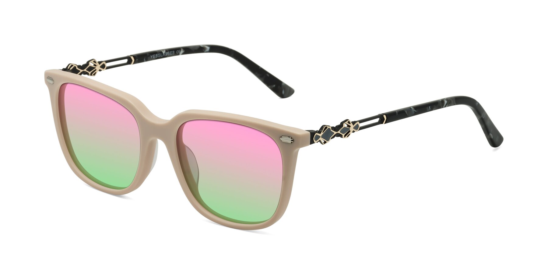 Angle of Dahlia in Ivory pink with Pink / Green Gradient Lenses