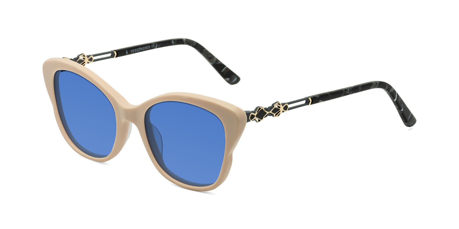 Angle of Azalea in Ivory pink with Blue Tinted Lenses