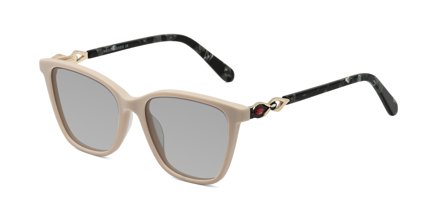 Angle of Mothe in Ivory pink with Light Gray Tinted Lenses