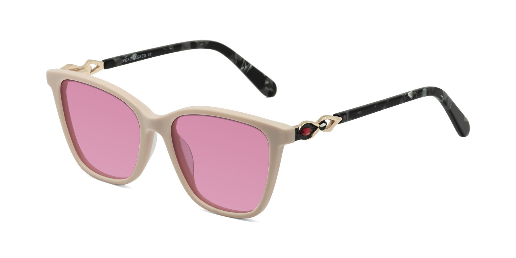 Angle of Mothe in Ivory pink with Medium Wine Tinted Lenses