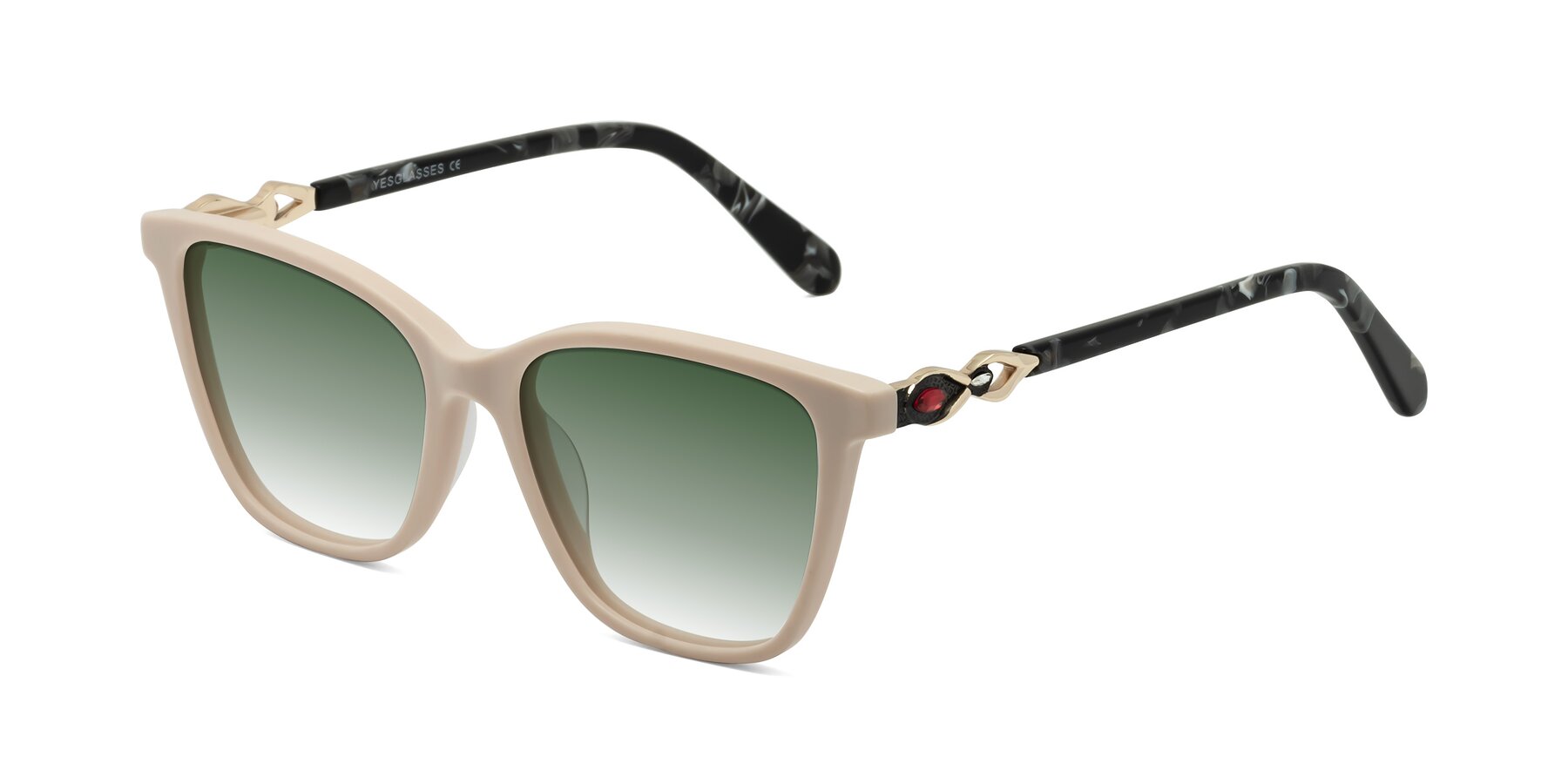 Angle of Mothe in Ivory pink with Green Gradient Lenses