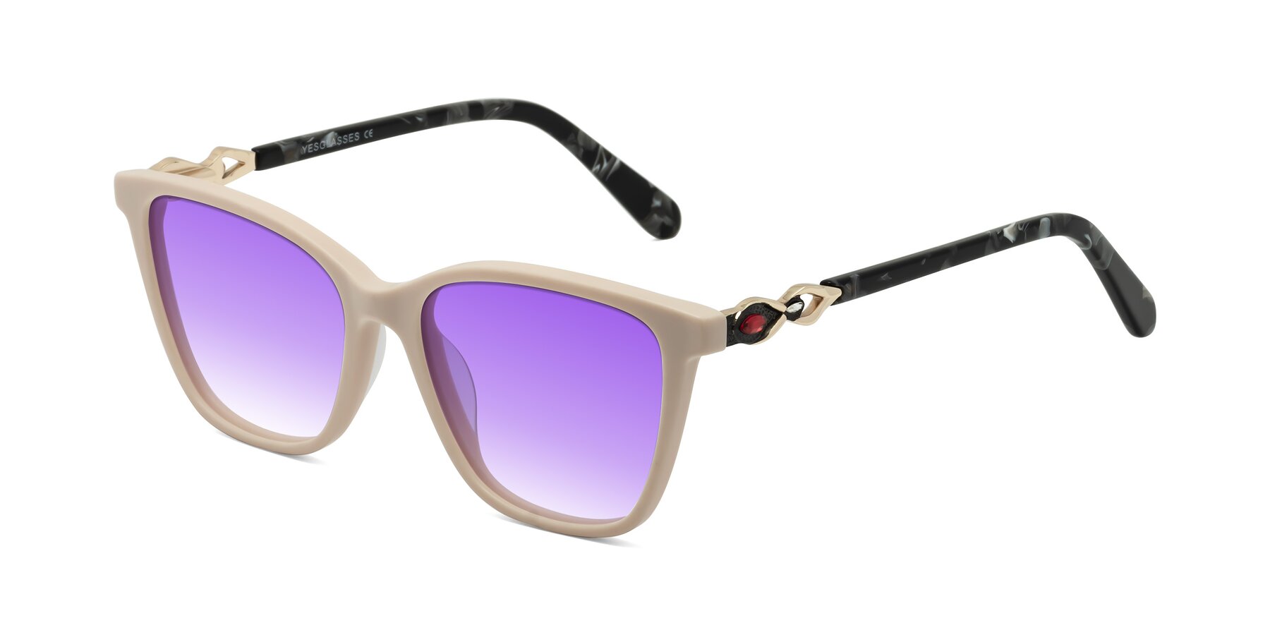 Angle of Mothe in Ivory pink with Purple Gradient Lenses