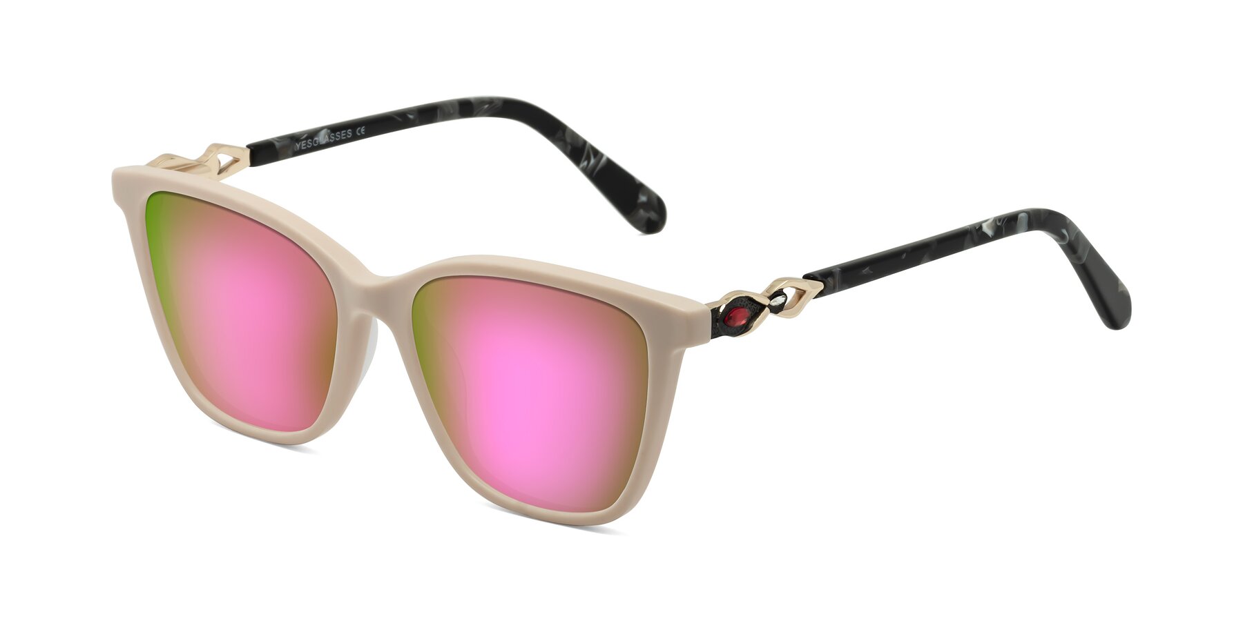 Angle of Mothe in Ivory pink with Pink Mirrored Lenses