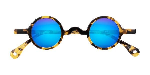 Front of Hominid in Tortoise