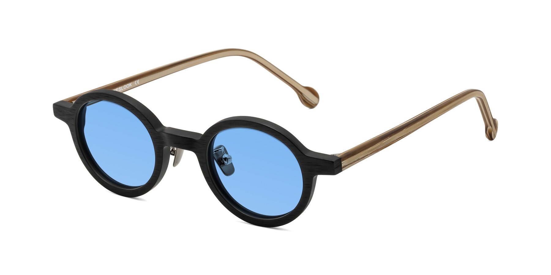 Angle of Timber in Black-Sugar Woodgrain with Medium Blue Tinted Lenses