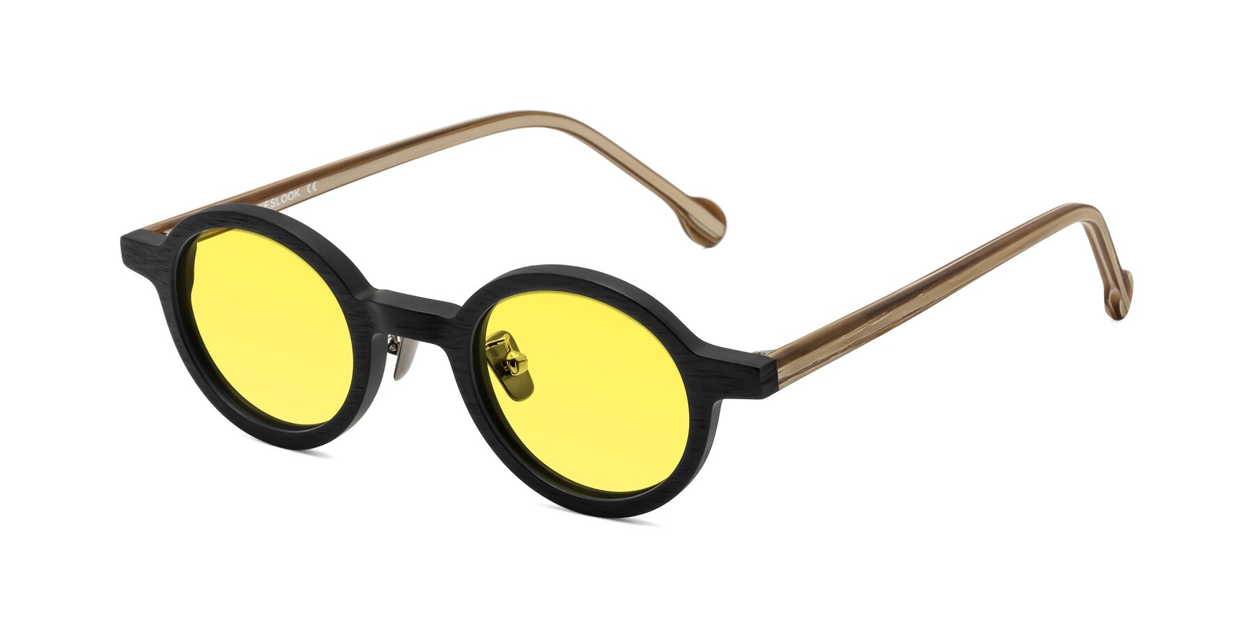 Angle of Timber in Black-Sugar Woodgrain with Medium Yellow Tinted Lenses