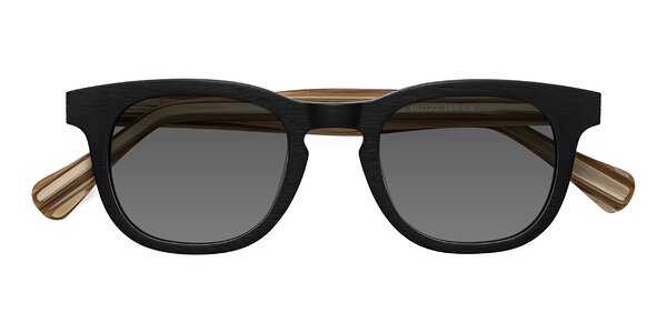 Front of Tonia in Black / Sugar Woodgrain