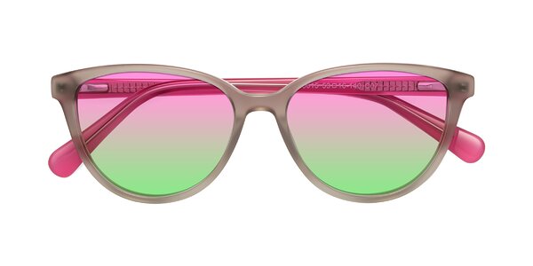 Front of Guest in Pale Olive/Pink