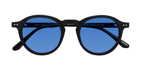 Front of Fade in Black