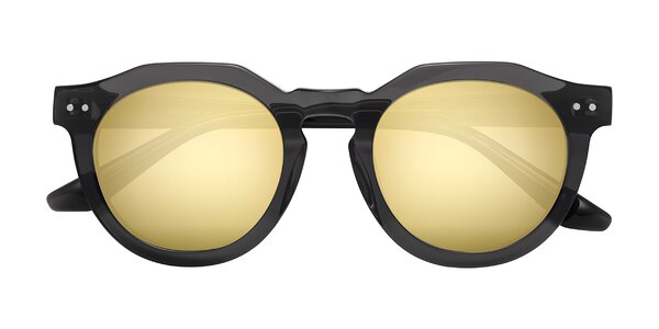 Front of Brando in Dark Gray
