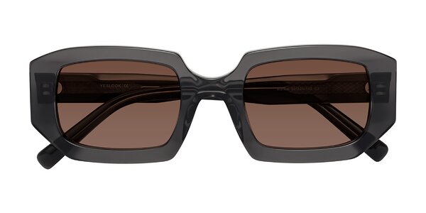 Front of Marlon in Dark Gray