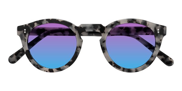 Front of Annie in Ivory Tortoise