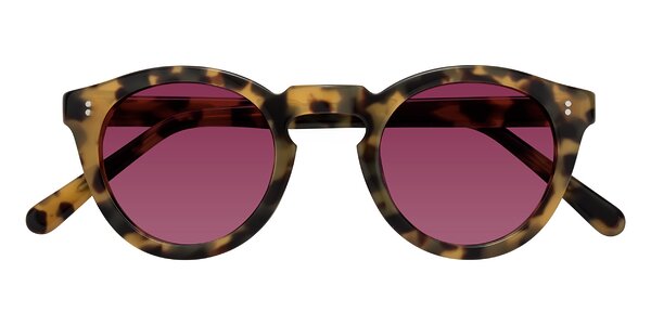 Front of Annie in Golden Tortoise
