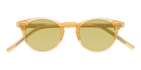 Front of Marley in Translucent Yellow