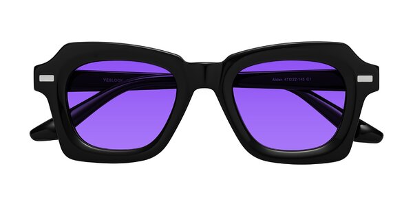 Front of Alden in Black