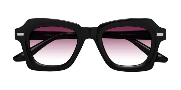 Front of Alden in Black