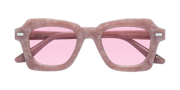 Front of Alden in Plum Marble