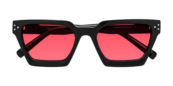 Front of Callan in Black