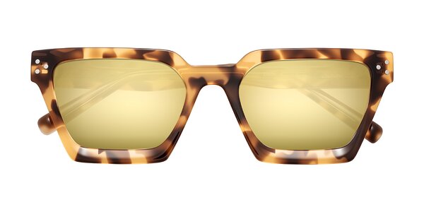 Front of Callan in Honey Tortoise