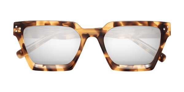 Front of Callan in Honey Tortoise