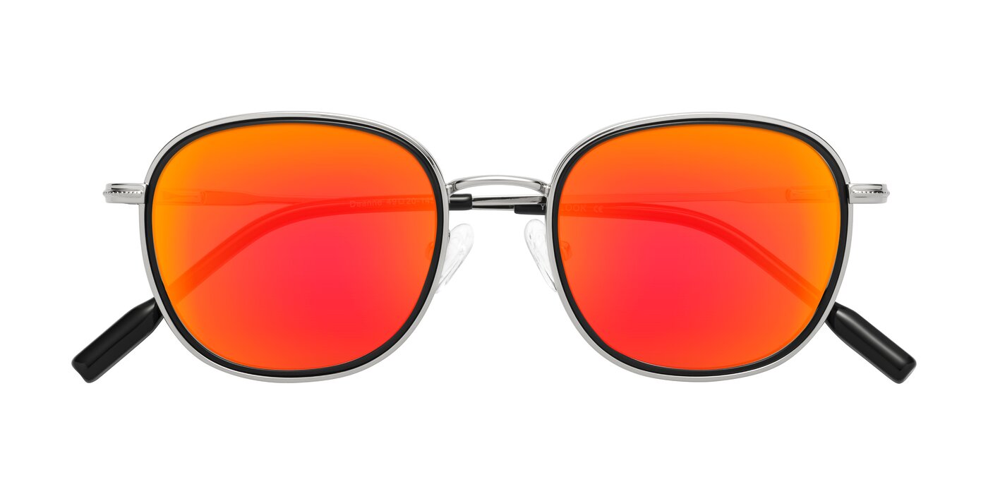 Deanne - Black/Silver Flash Mirrored Sunglasses