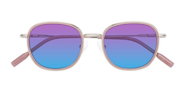 Front of Deanne in Pale Gold / Plum