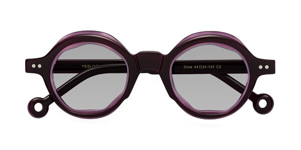 Front of Skoe in Eggplant