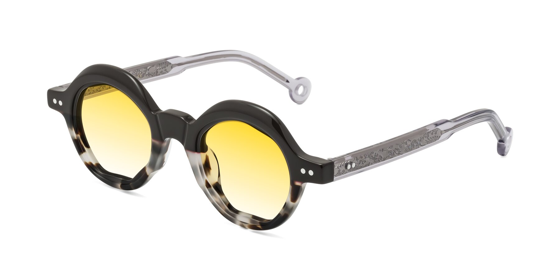 Angle of Skoe in Dark Gray-Ivory with Yellow Gradient Lenses