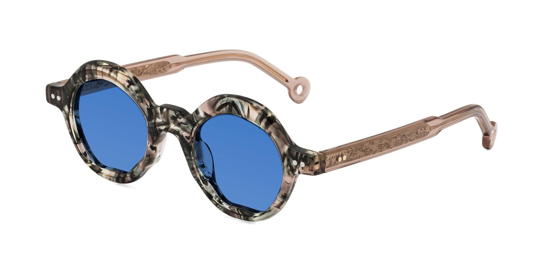 Angle of Skoe in Blush Ink Stain with Blue Tinted Lenses
