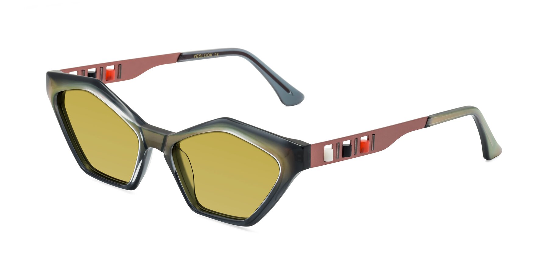 Angle of Prade in Iridescent Rust with Champagne Tinted Lenses