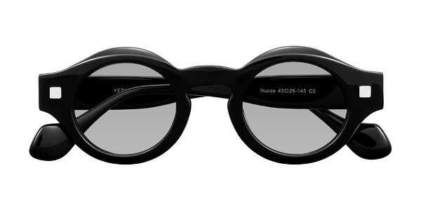 Front of Nuzzo in Black