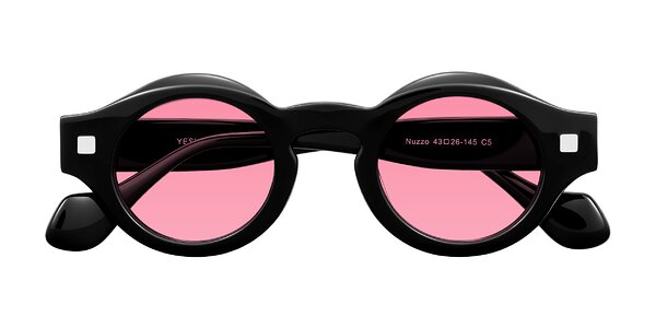 Front of Nuzzo in Black