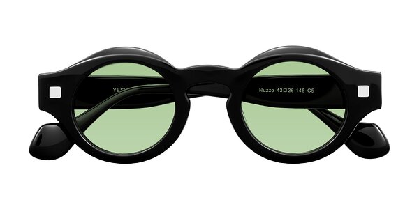 Front of Nuzzo in Black