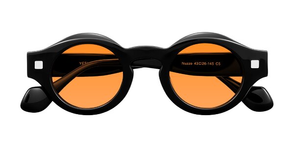 Front of Nuzzo in Black