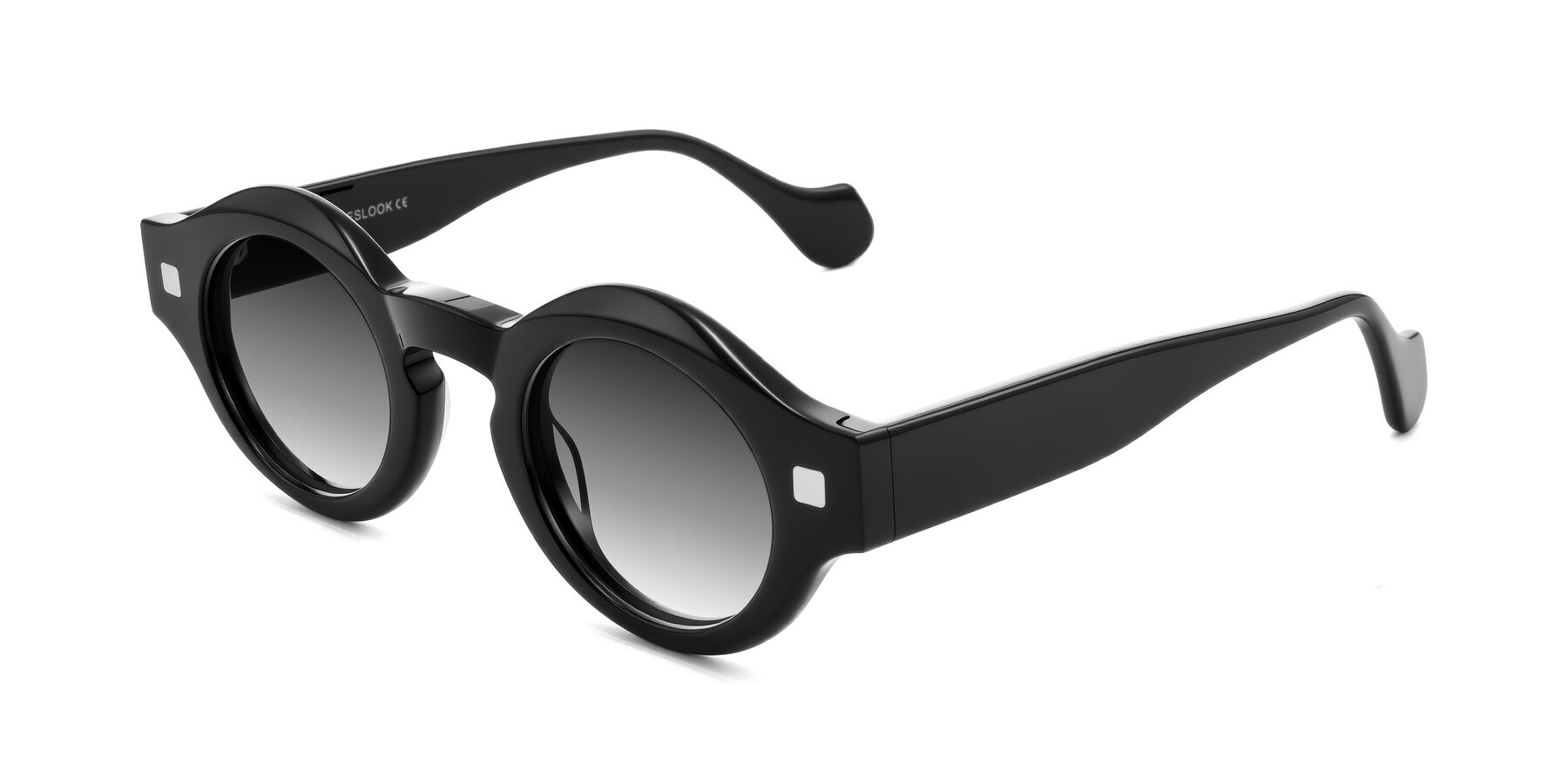 Angle of Nuzzo in Black with Gray Gradient Lenses