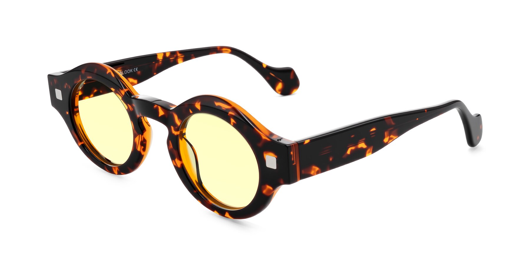 Angle of Nuzzo in Yellow Tortoise with Light Yellow Tinted Lenses