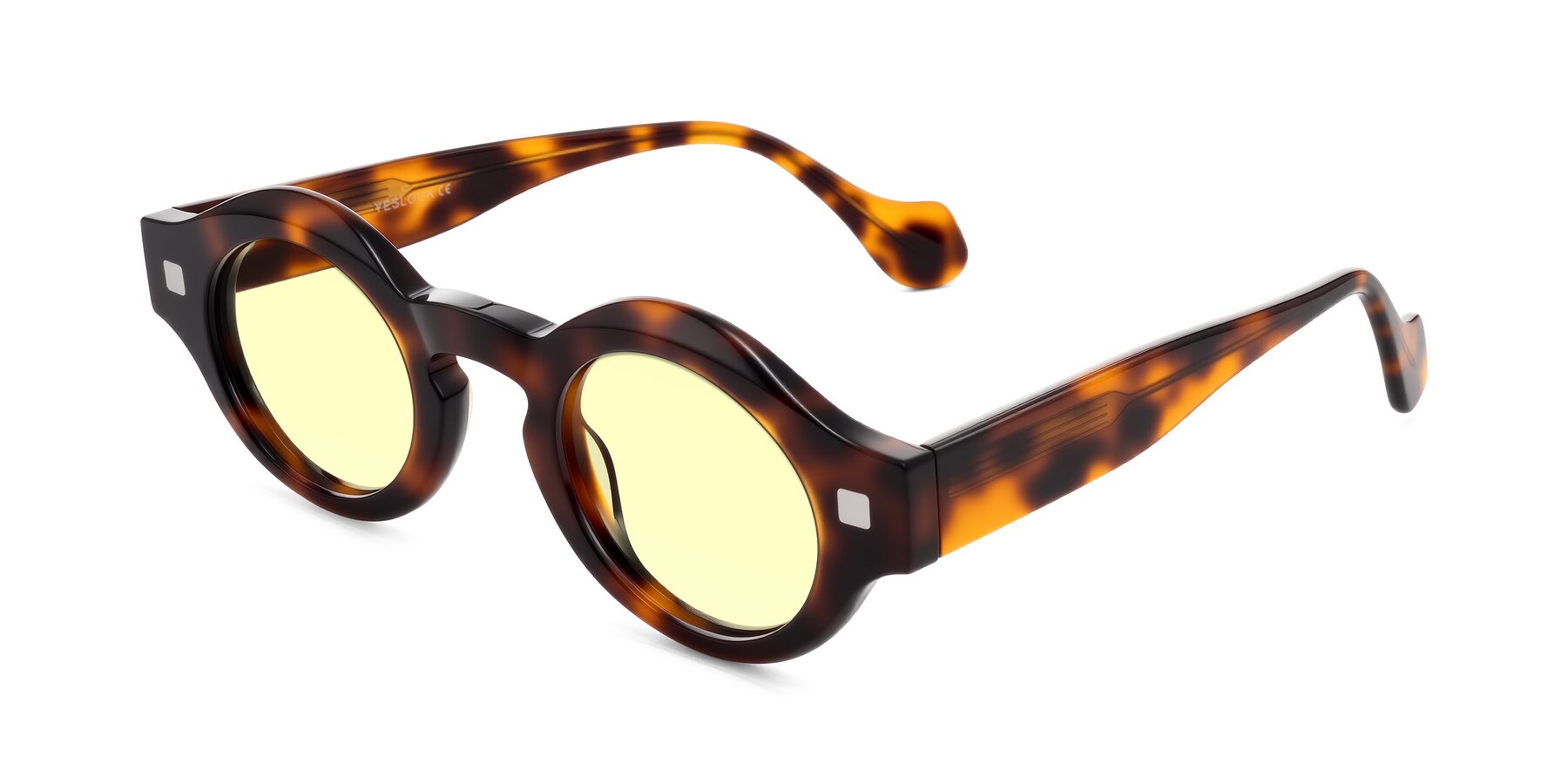 Angle of Nuzzo in Tortoise with Light Yellow Tinted Lenses