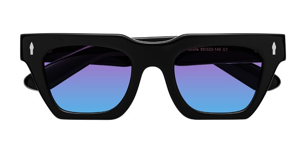 Front of Padulla in Black