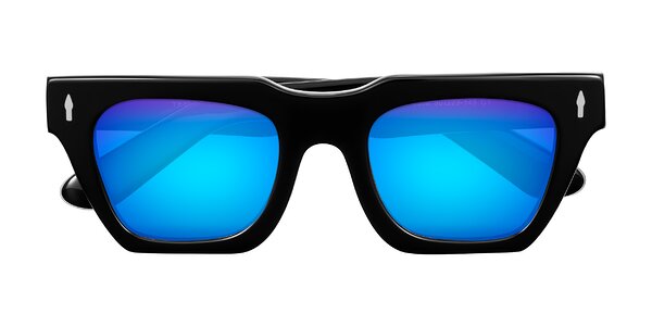 Front of Padulla in Black