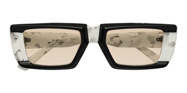Front of Hasan in Black / White Tortoise