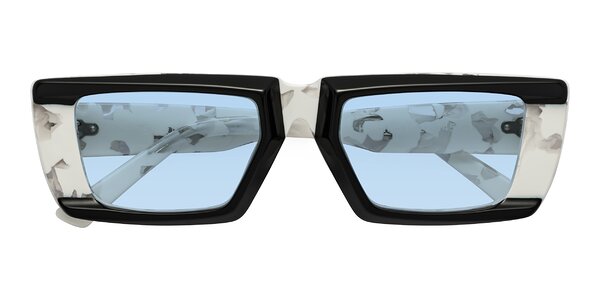 Front of Hasan in Black / White Tortoise