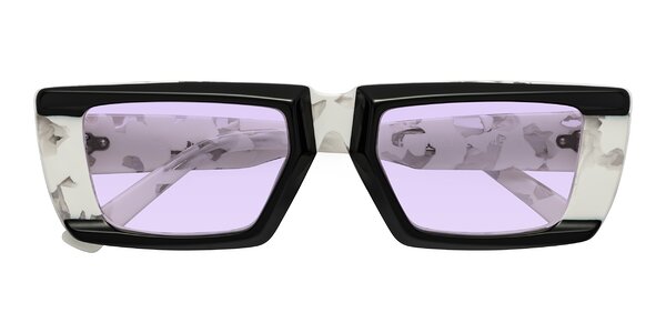 Front of Hasan in Black / White Tortoise