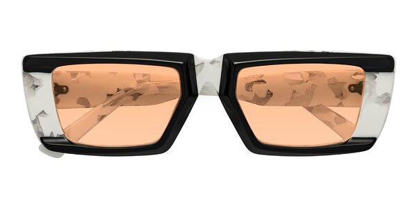 Front of Hasan in Black / White Tortoise
