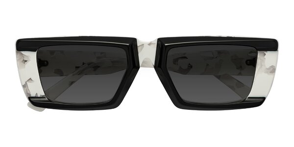Front of Hasan in Black / White Tortoise