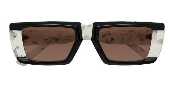 Front of Hasan in Black / White Tortoise