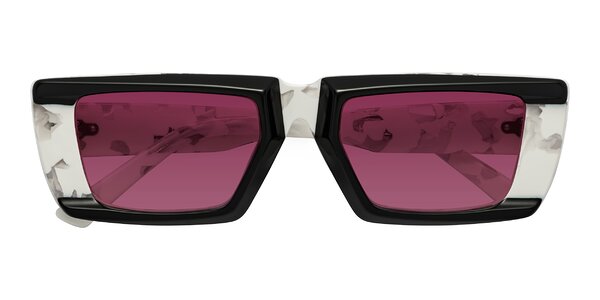 Front of Hasan in Black / White Tortoise