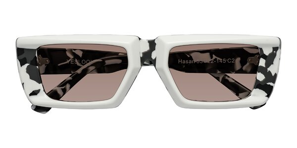 Front of Hasan in White / Black Tortoise