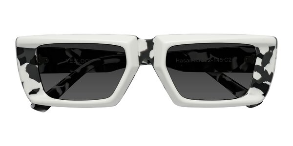 Front of Hasan in White / Black Tortoise